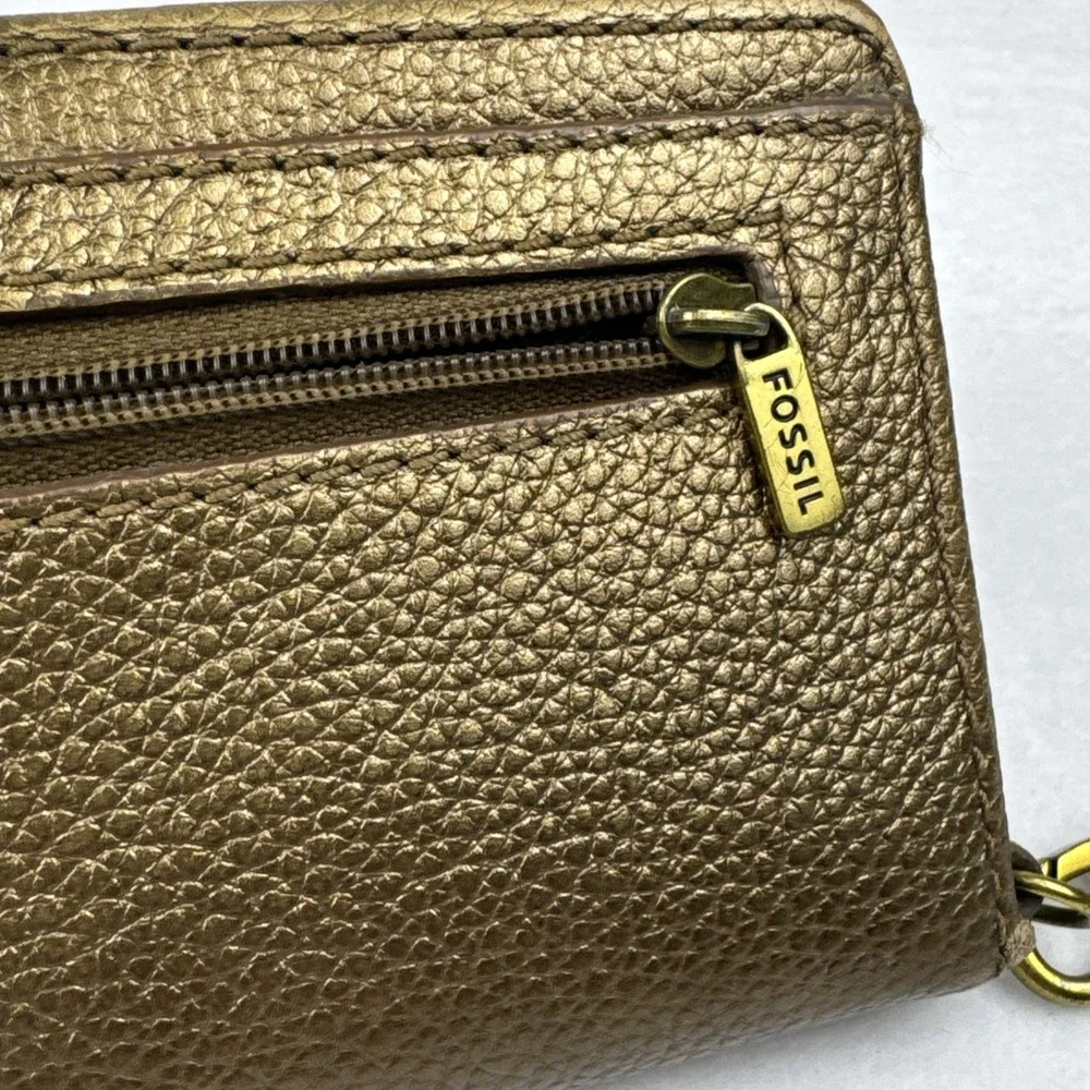 Fossil quinn slim