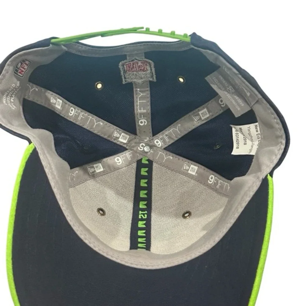 New Era suitable licensed youth