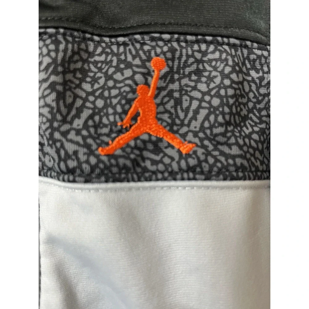 Air Jordan Brand Jumpman toddler 24 months Black Gray Jacket Athletic Logo H42‎