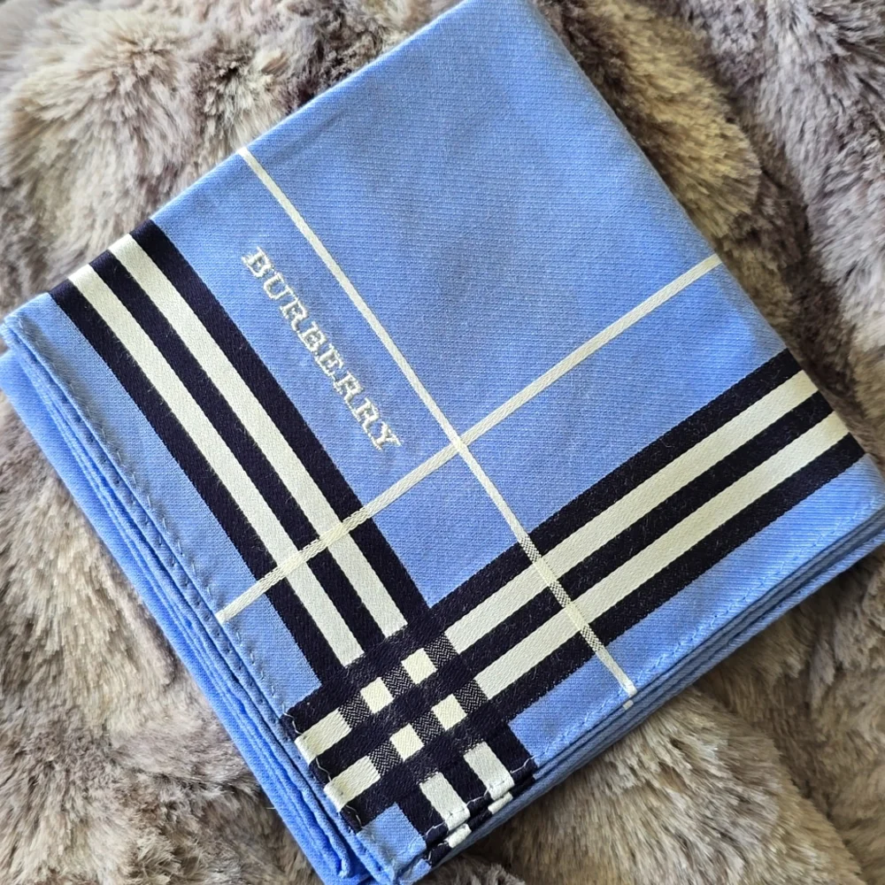 New Burberry Vintage Neckerchief Handkerchief Pocket Square Blue‎ White