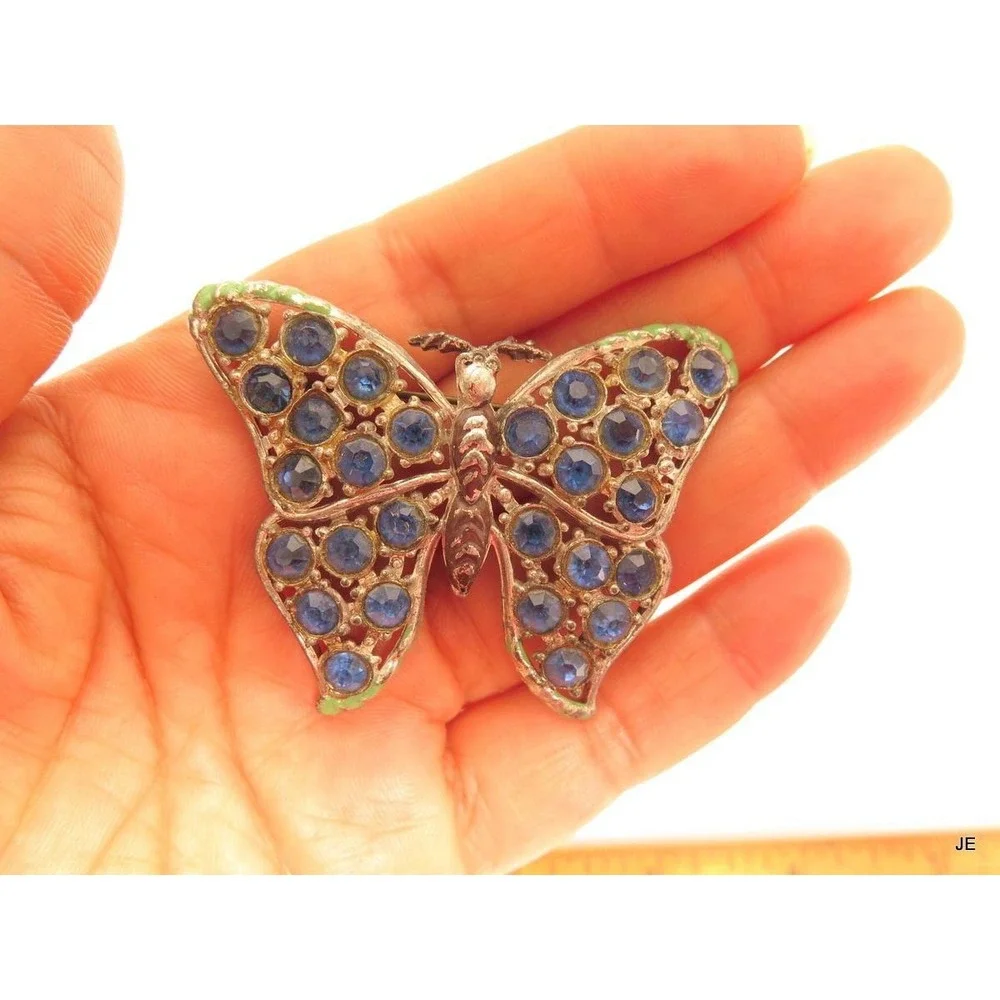 Vintage Art Deco Potmetal‎ Silver Toned Dark Blue Rhinestone Butterfly Pin *A667