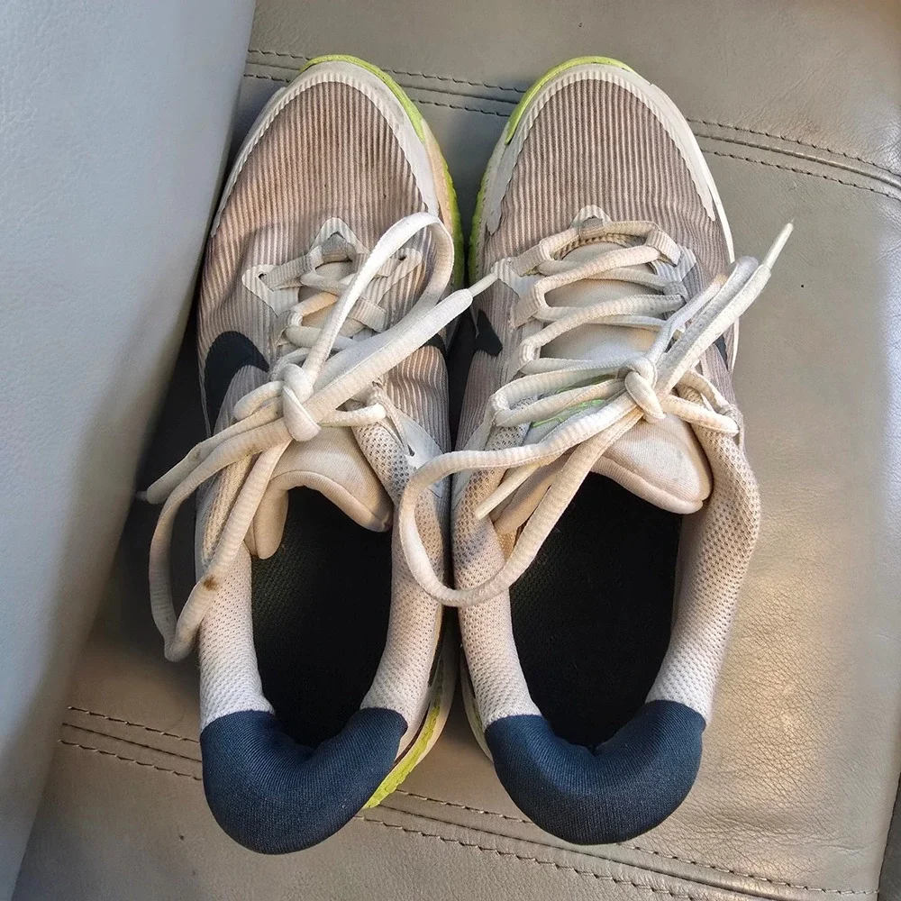 Nike star runner
