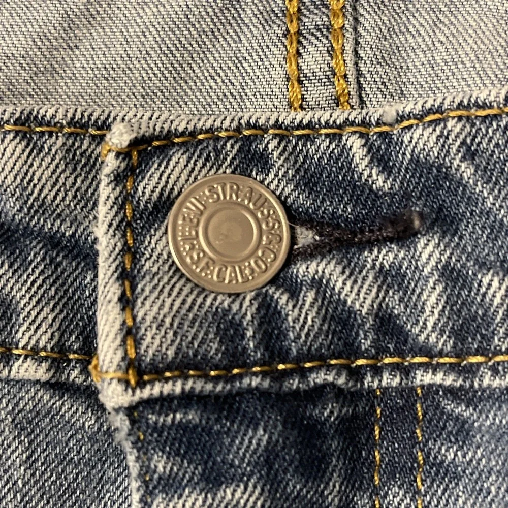Levis levi 559