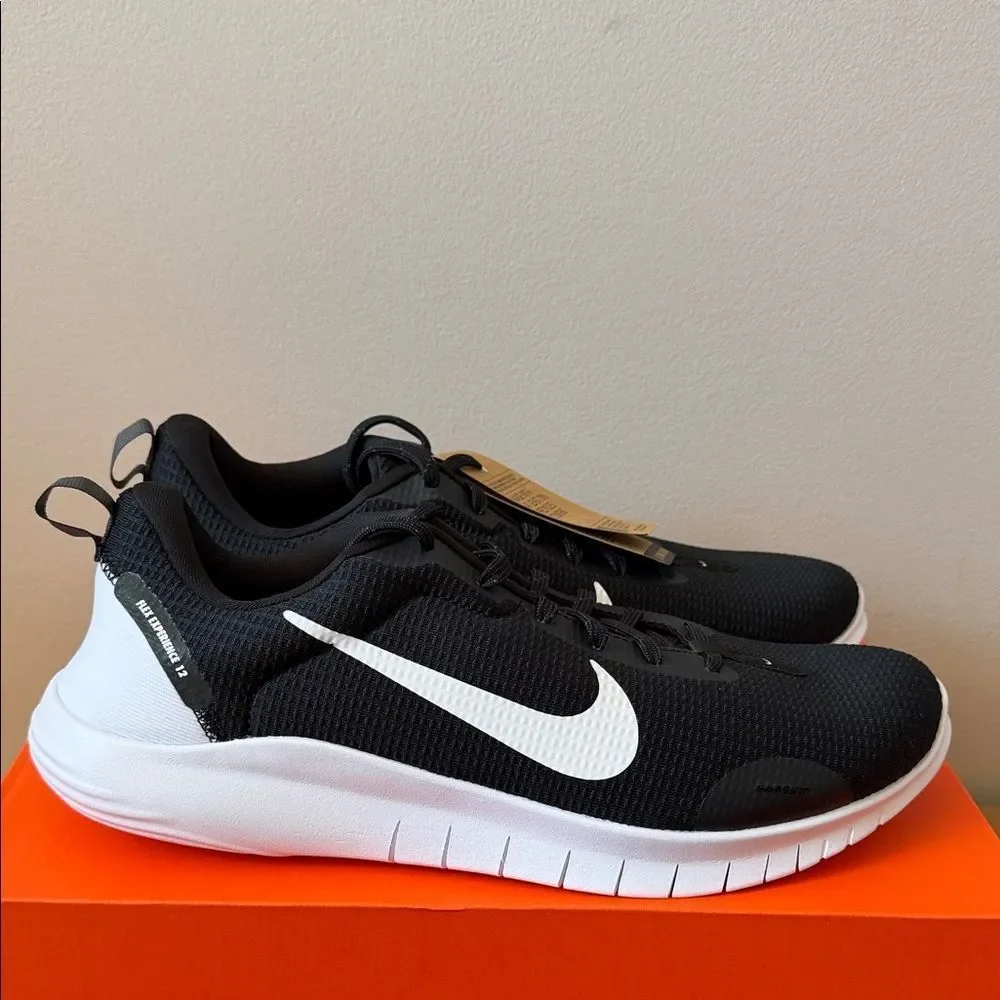 Nike Flex Experience Run 12 Black White DV0740-004 Men’s Size 7.5