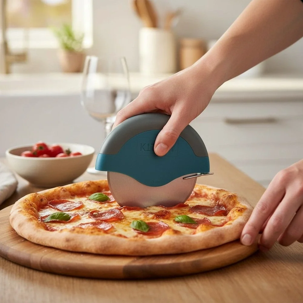 Kitchy Pizza Cutter Wheel Blue Stainless Steel Blade Guard New