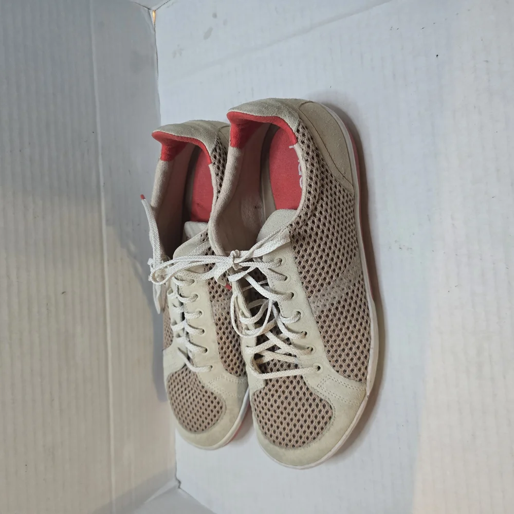 PLAE stylish mesh