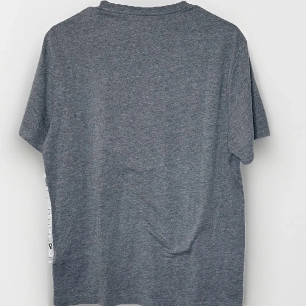 Banana Republic •	pit pit