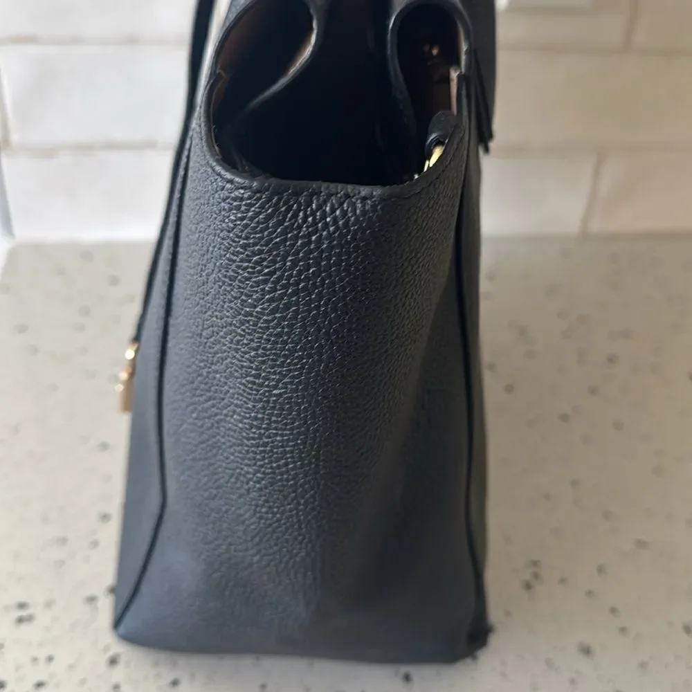 Michael Kors pen dimensions
