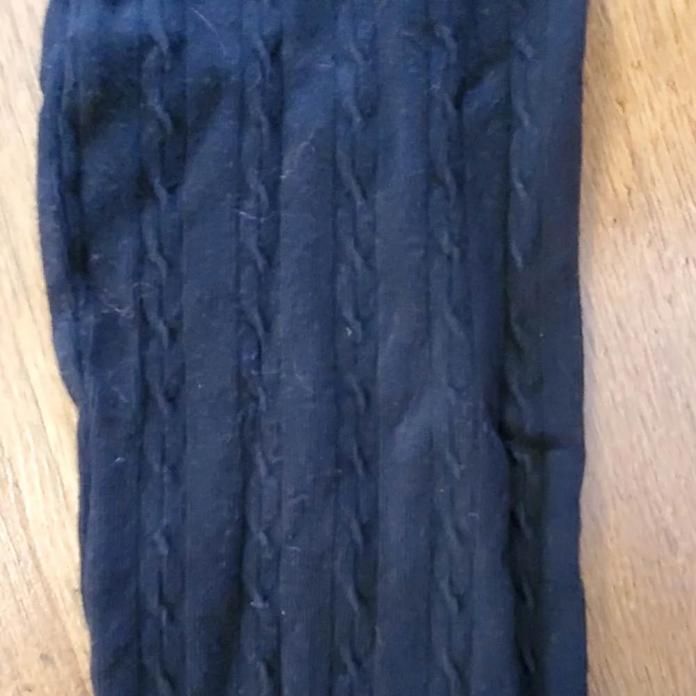 Pink Republic black cable