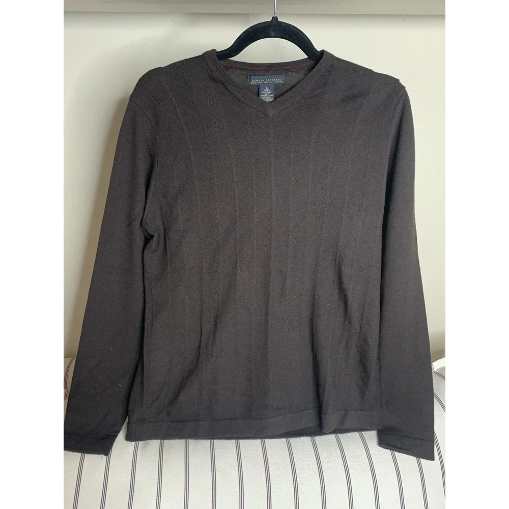 Banana Republic Mens V‎ Neck Sweater Brown Extra Fine Italian Merino Wool Size S