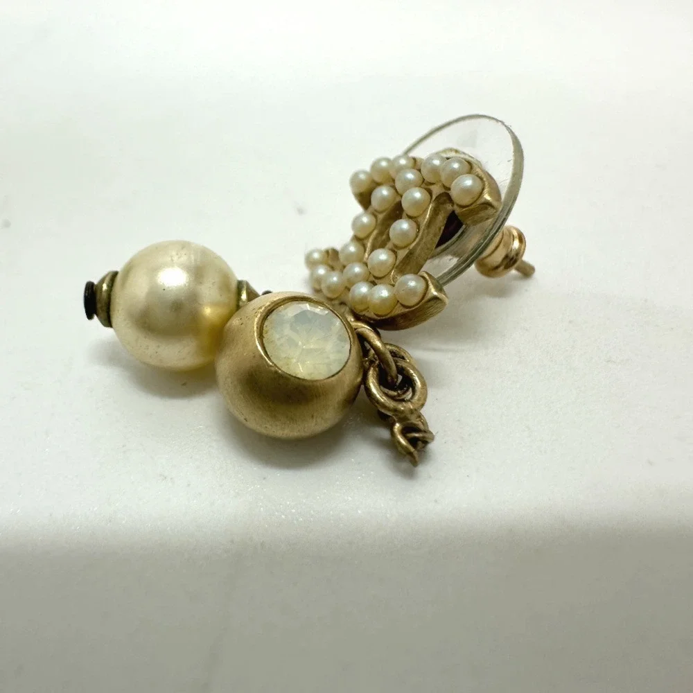 CHANEL gold earrings