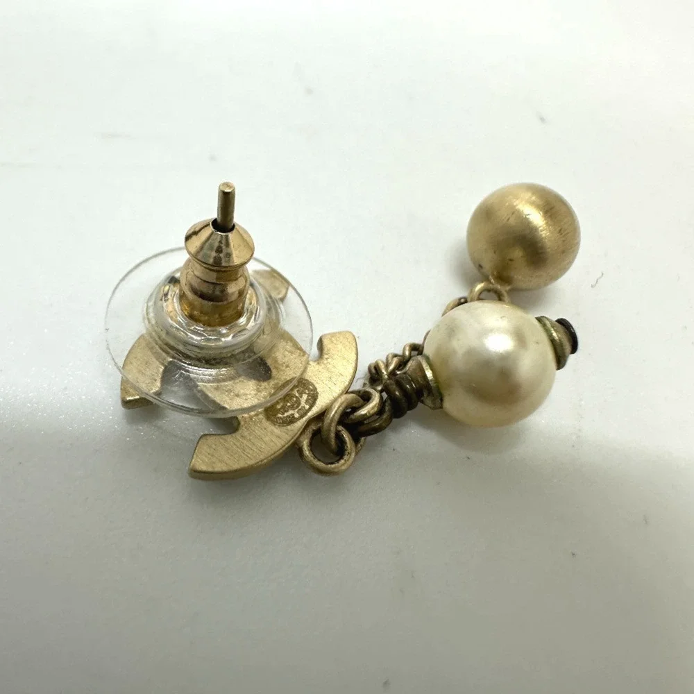 CHANEL gold earrings