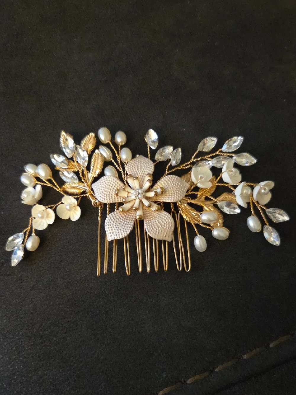 Gold Floral Pearl Hair Comb - Ivory Accents, NIP Wedding Hair Accessory
