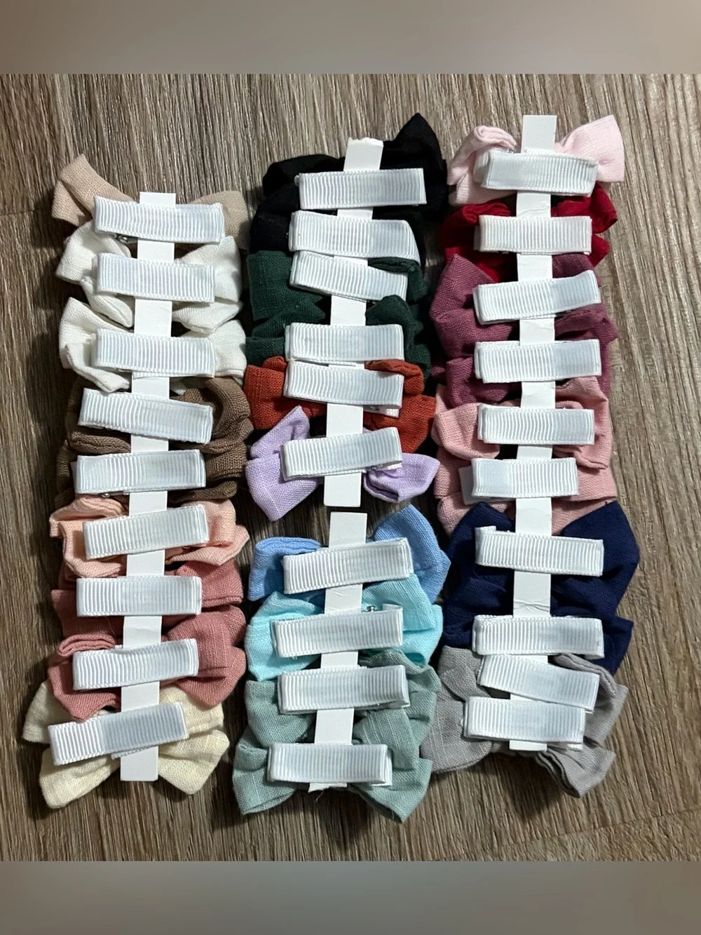 Kids Bow Hair Clip Set - Multi Colored - Set of 29 Bows Plus 1 Large Bow