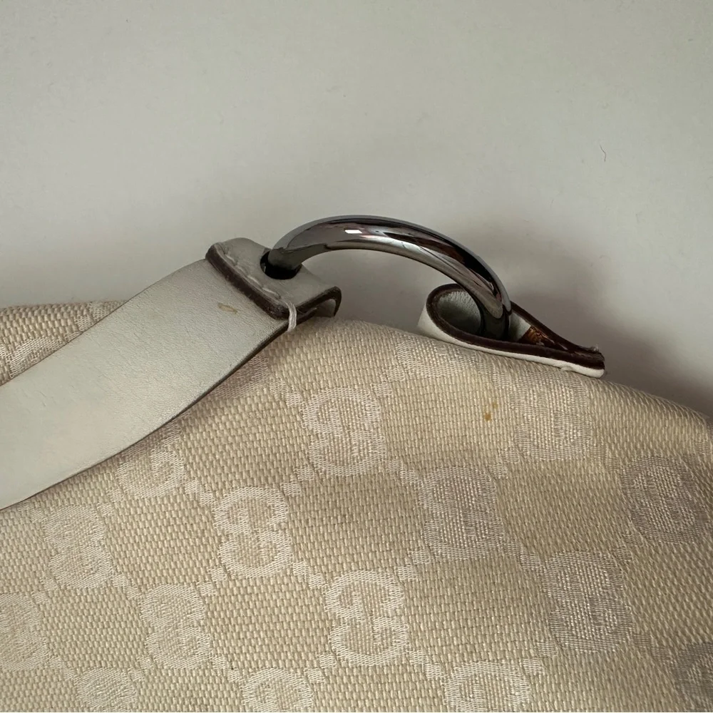 Gucci this bag