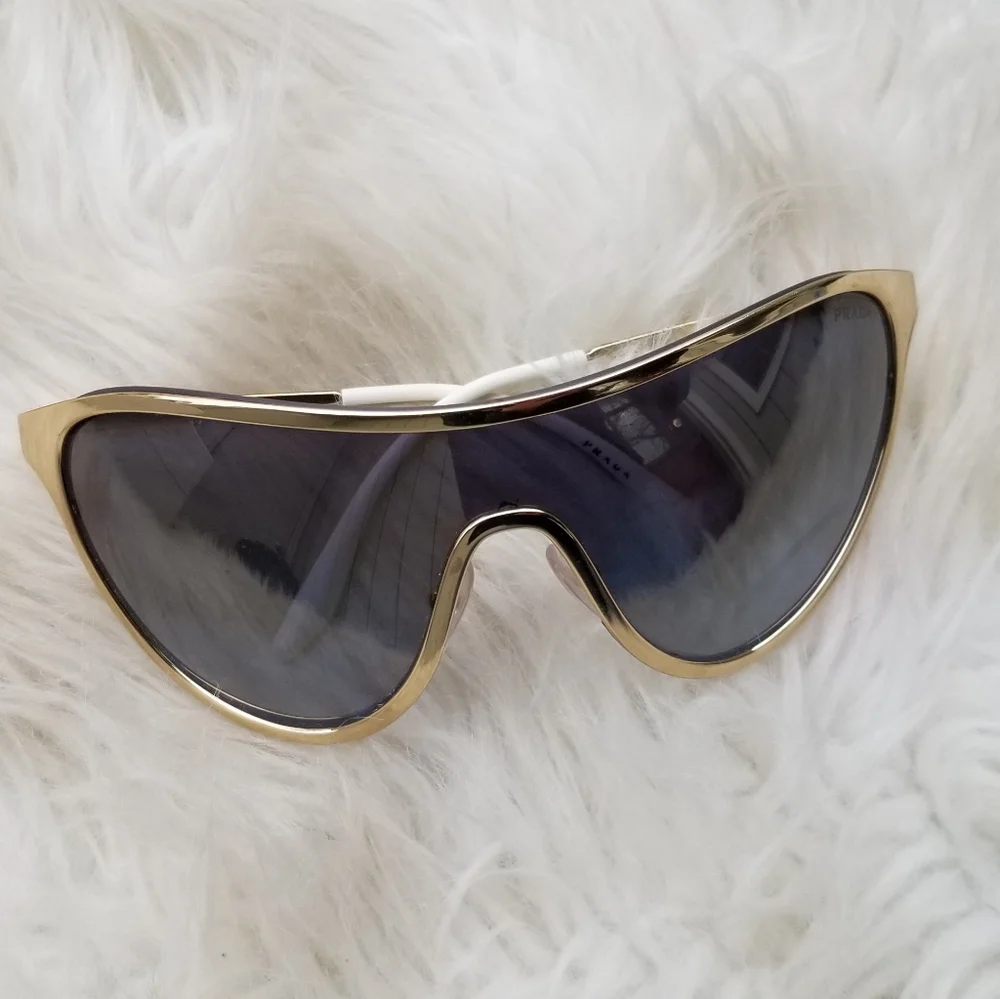 Prada authentic pr72vs