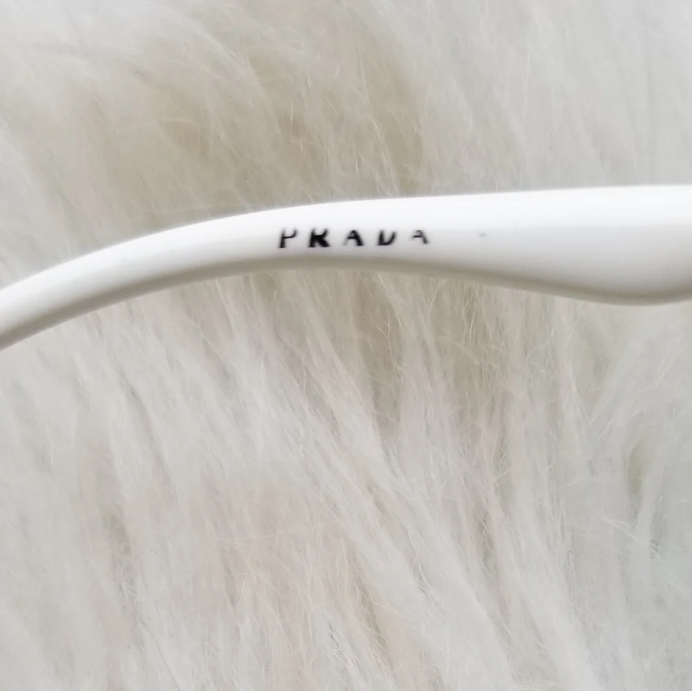Prada authentic pr72vs