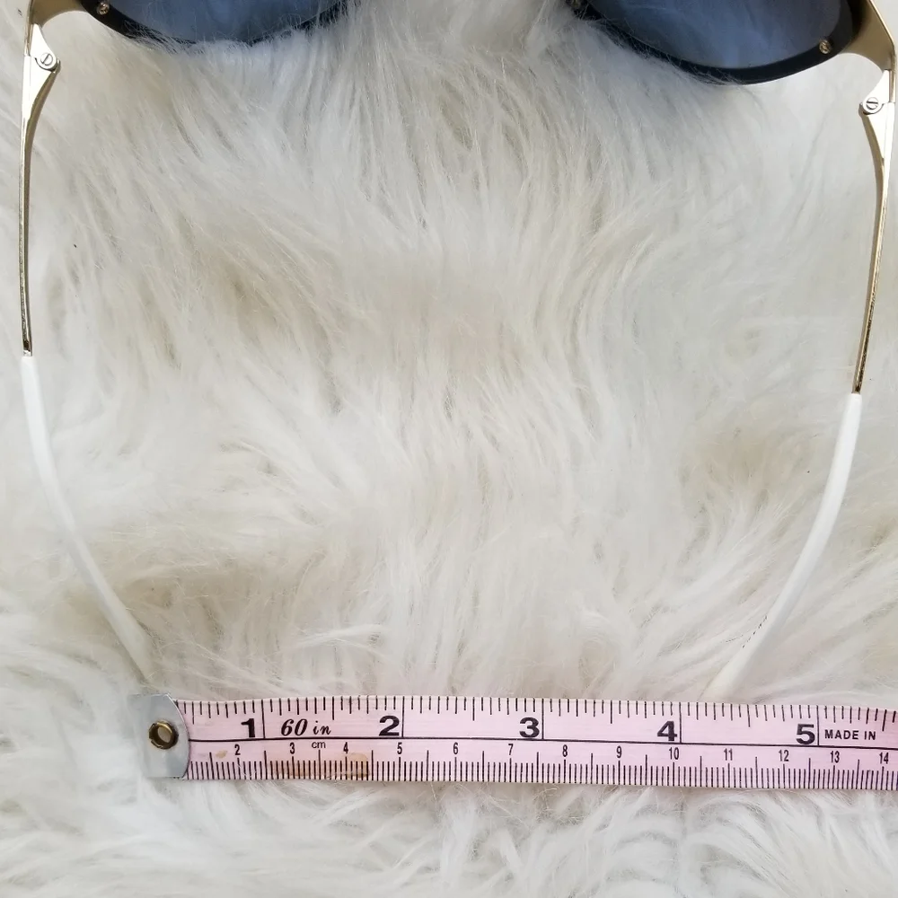 Prada authentic pr72vs