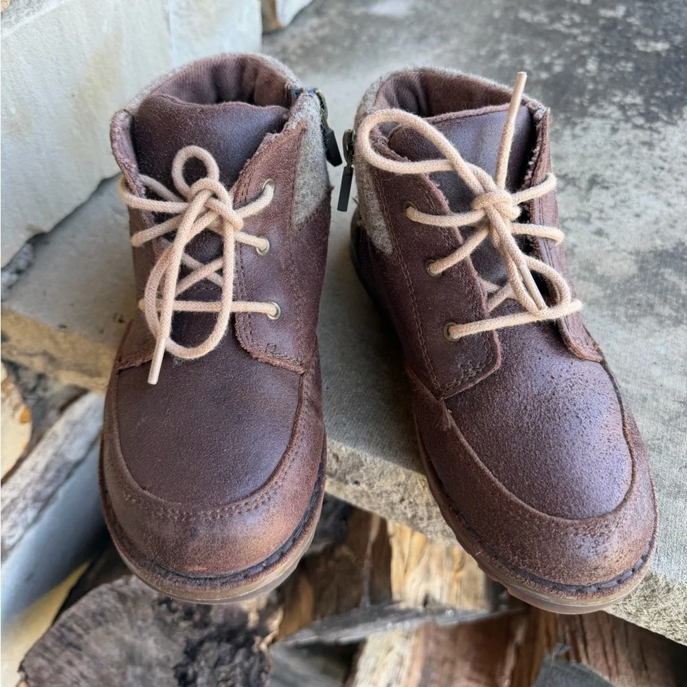 UGG australia orin