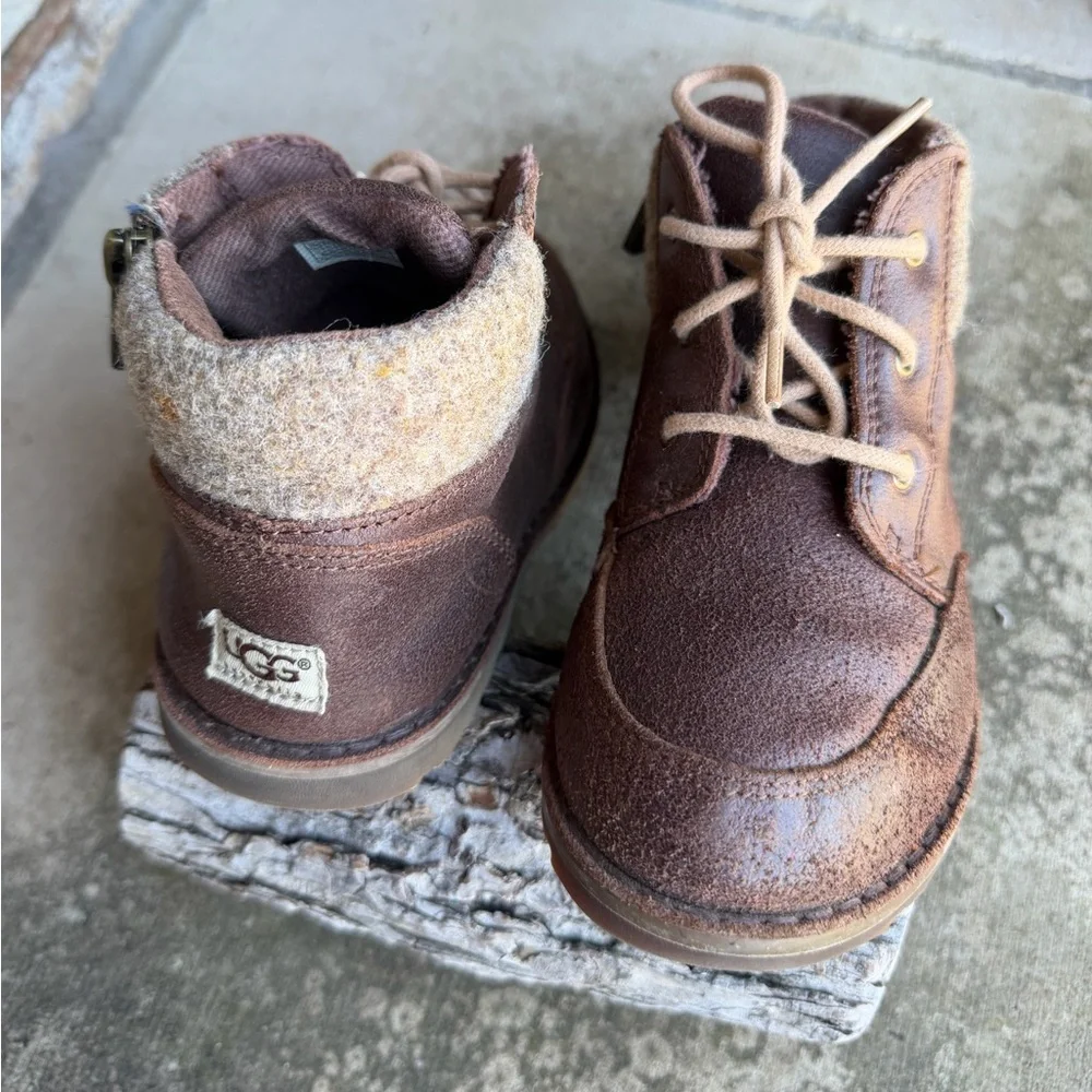 UGG australia orin