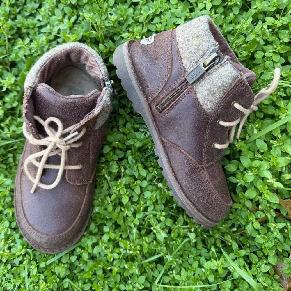 UGG australia orin