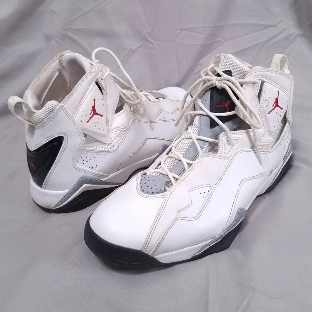 Jordan nike true