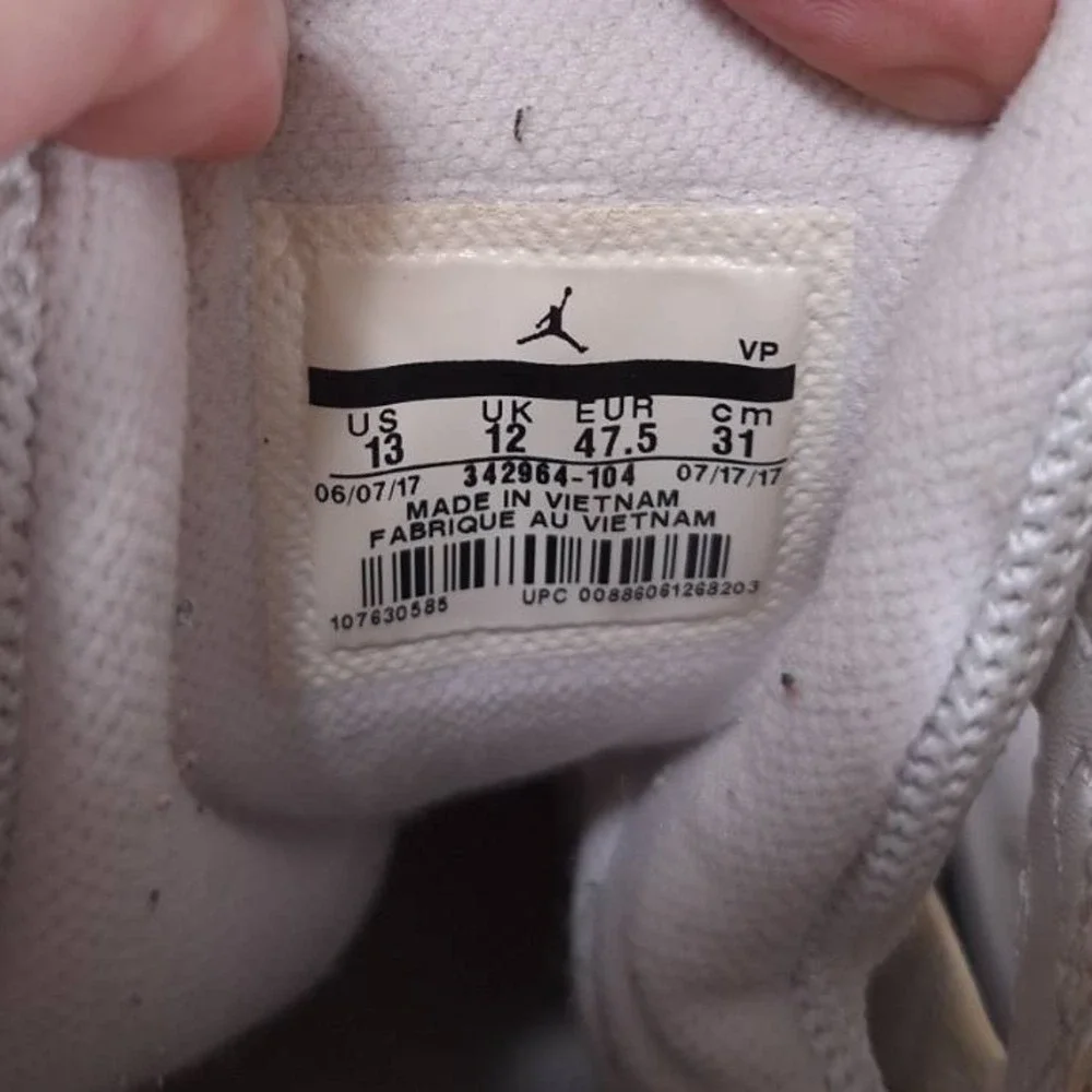 Jordan nike true