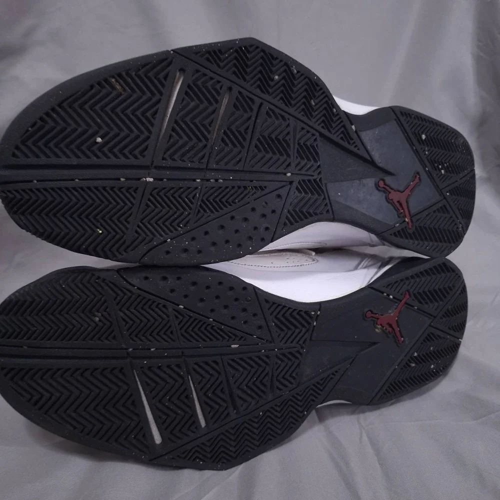 Jordan nike true