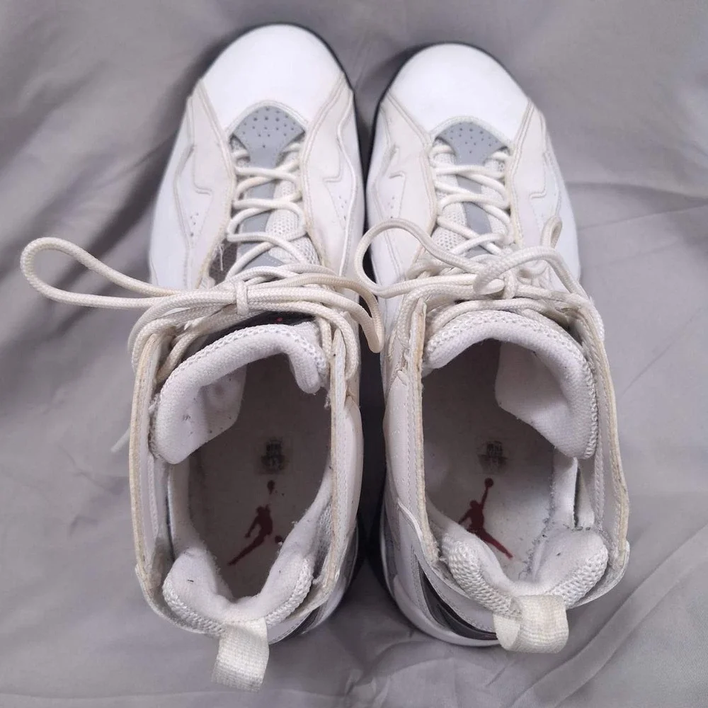 Jordan nike true