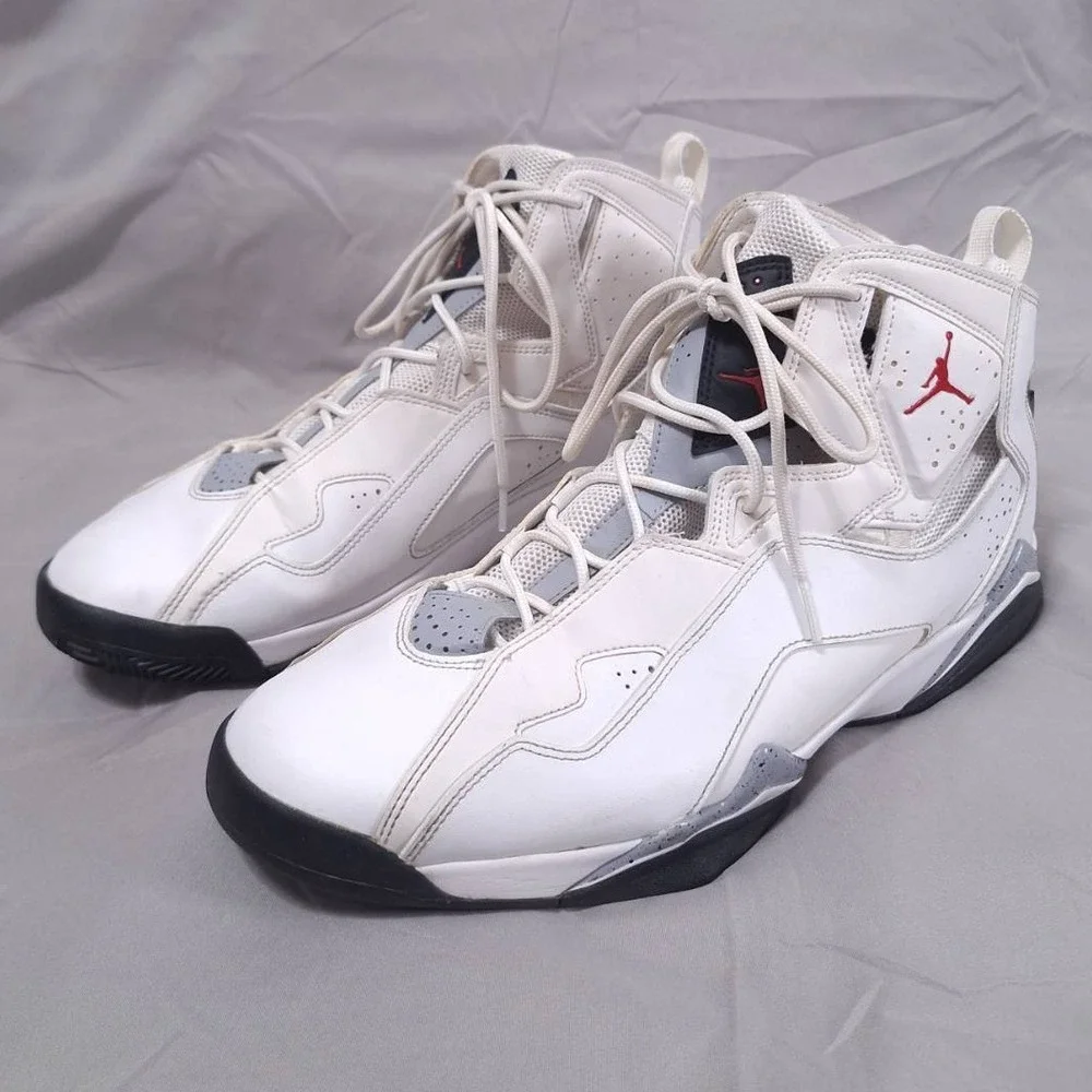 Jordan nike true