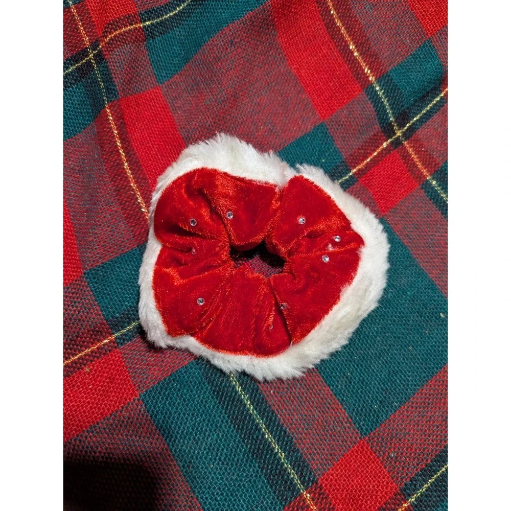 Christmas Hair Scrunchie Red And‎ White Stretch Elastic
