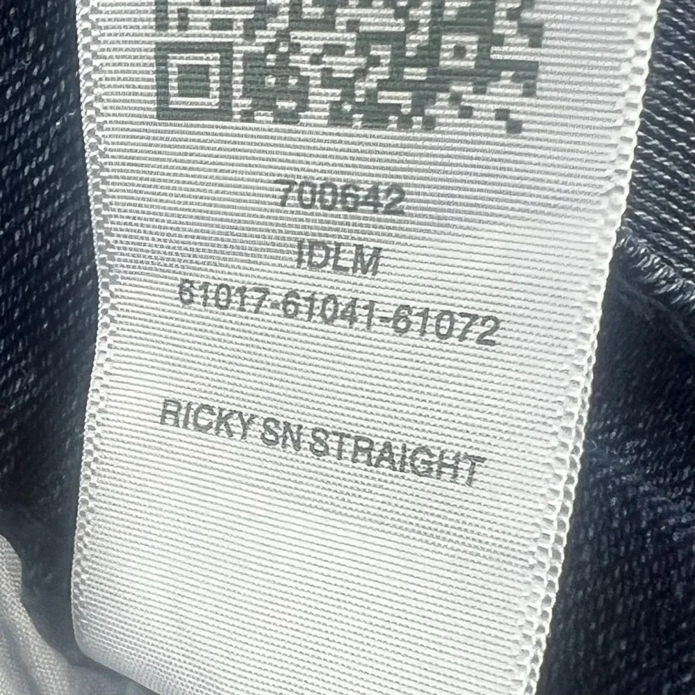 True Religion elevate your