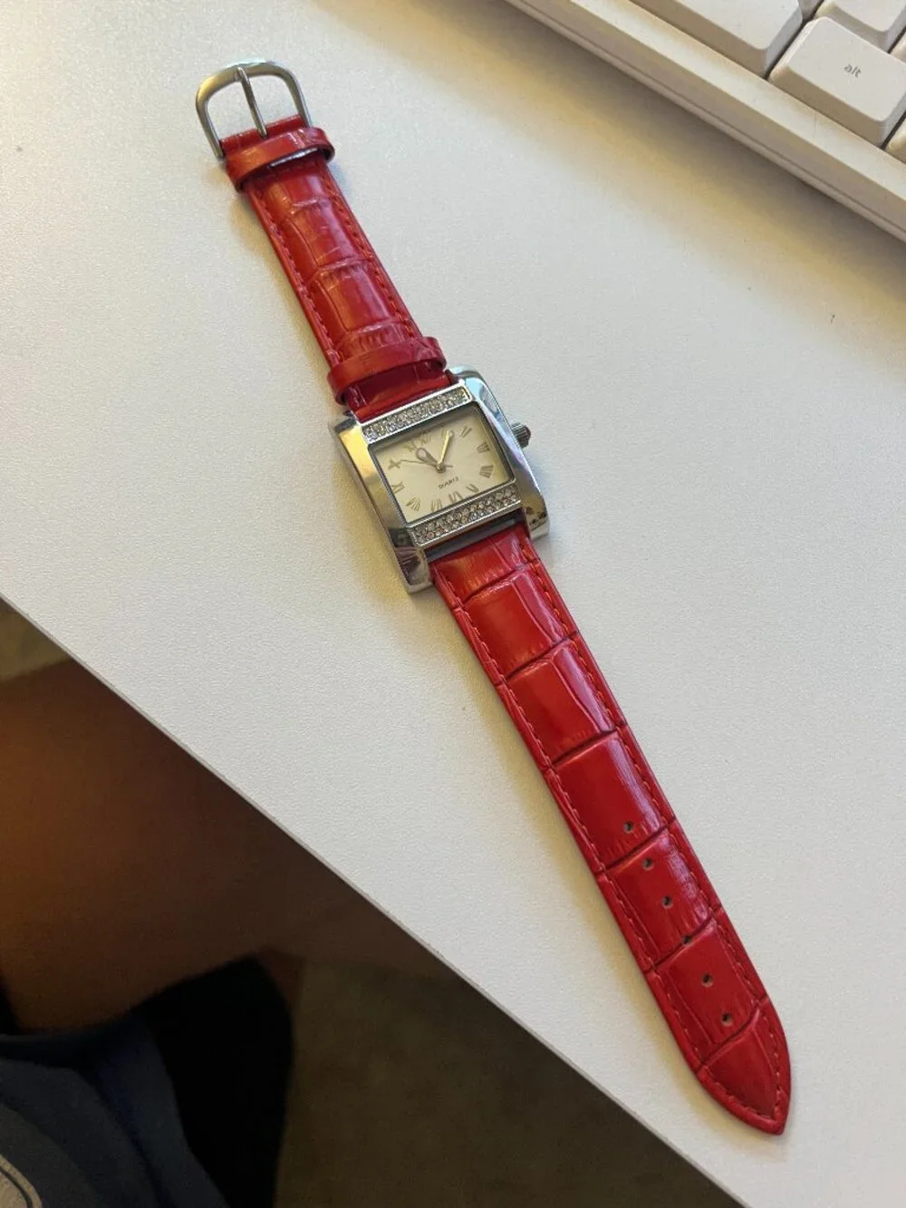 Accutime elegant women’s