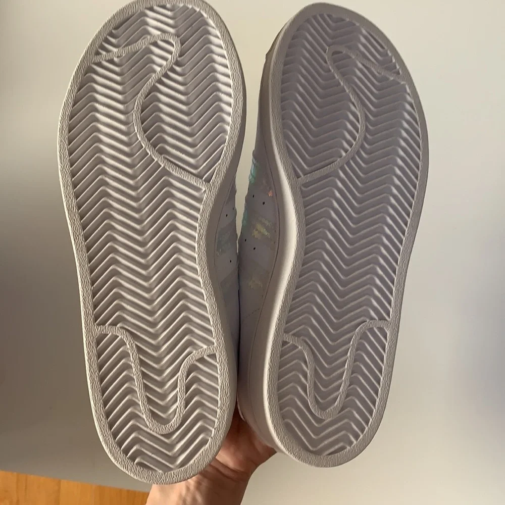 Girls Adidas sneakers