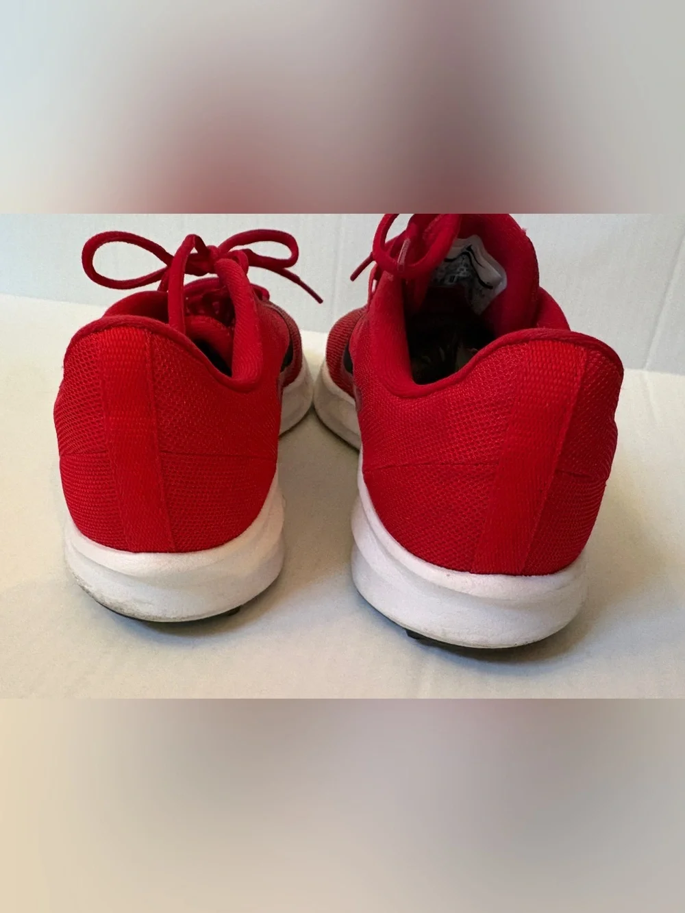 Nike excellent lightweight