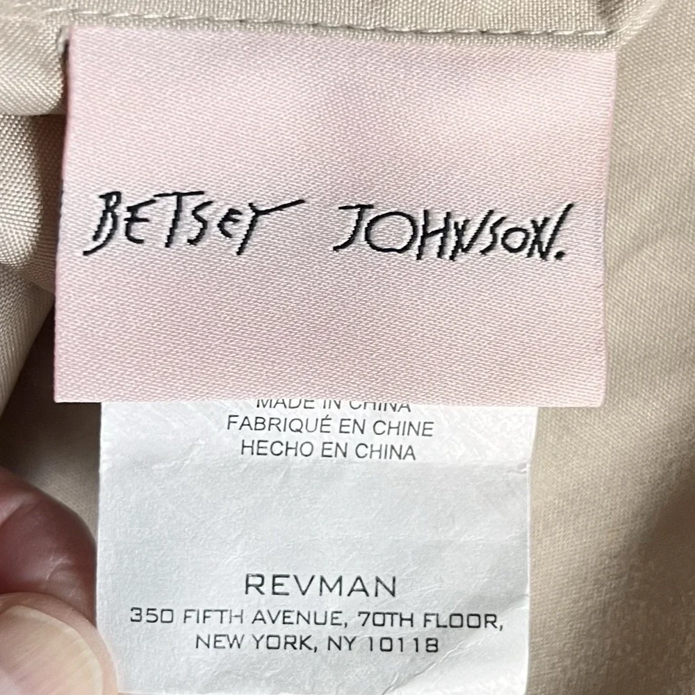 Betsey Johnson glam shabby