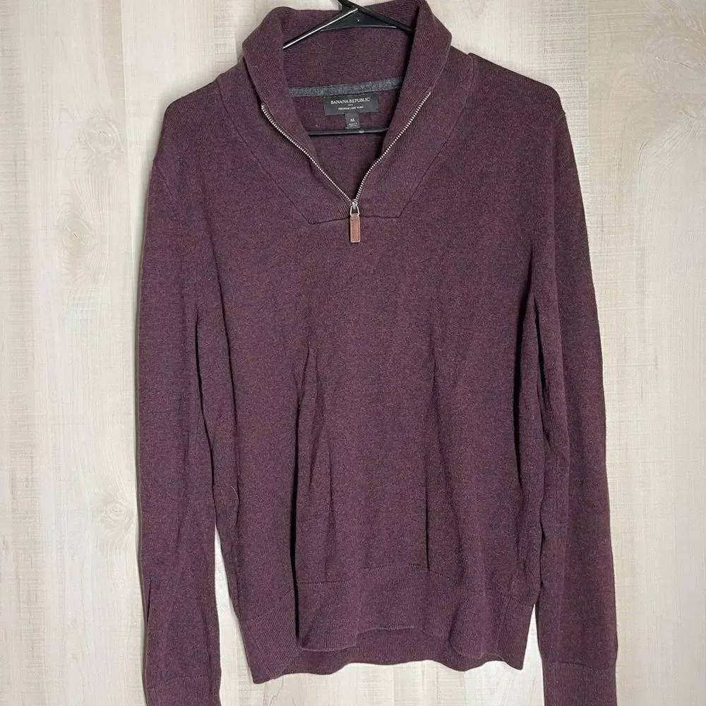 Banana Republic‎ long sleeve pullover purple 1/4 zip sweater, size. Medium