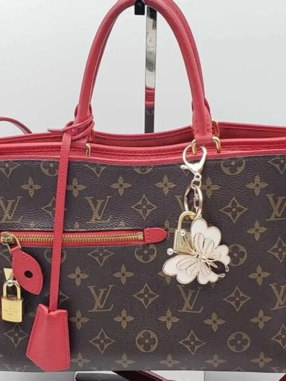 Louis Vuitton add touch