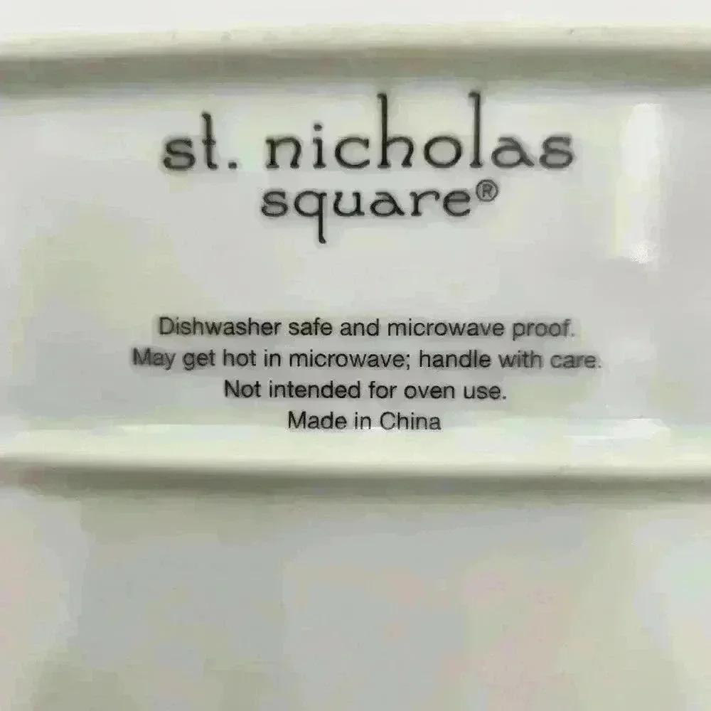 St. Nicholas Square 12 3/4