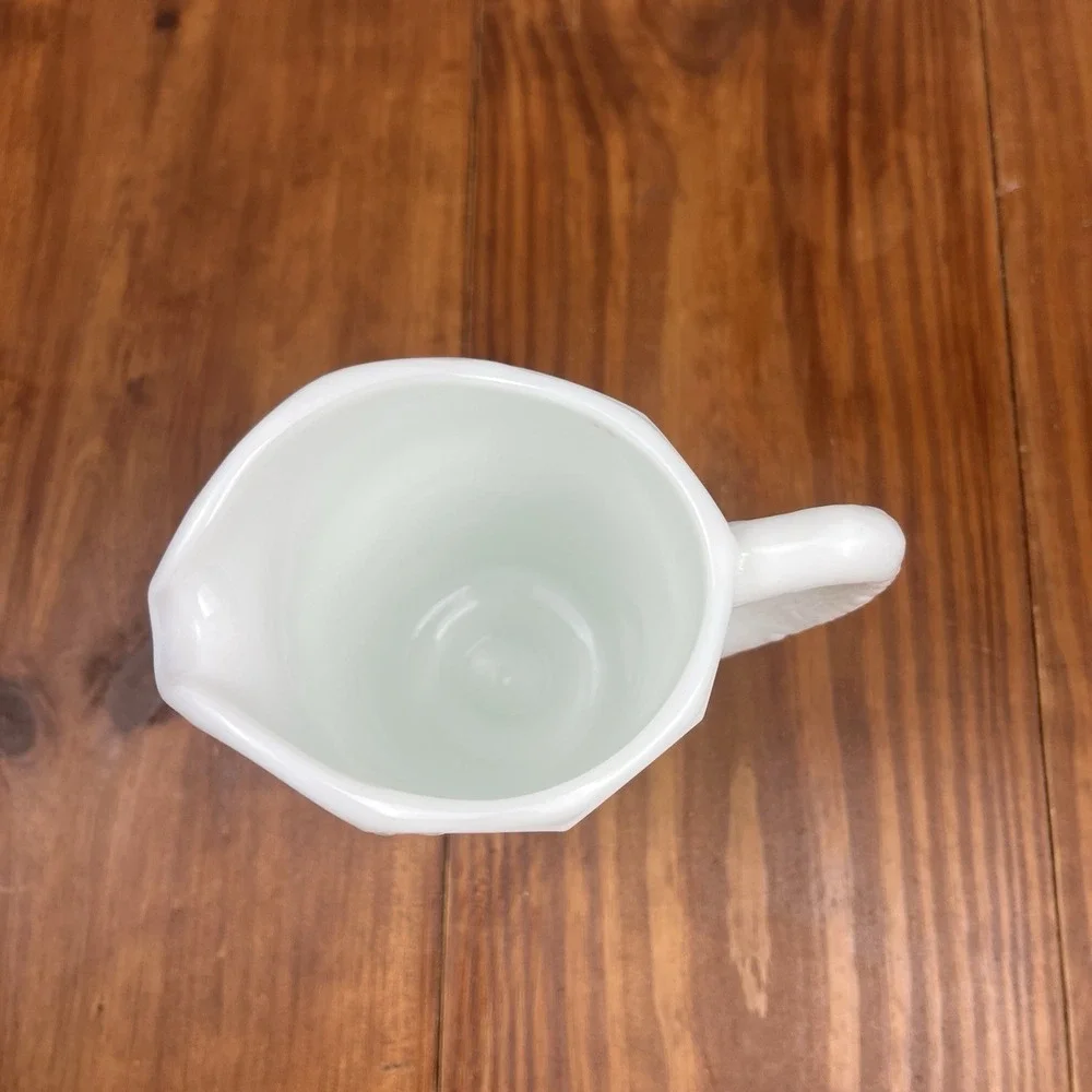 Unmarked this vintage