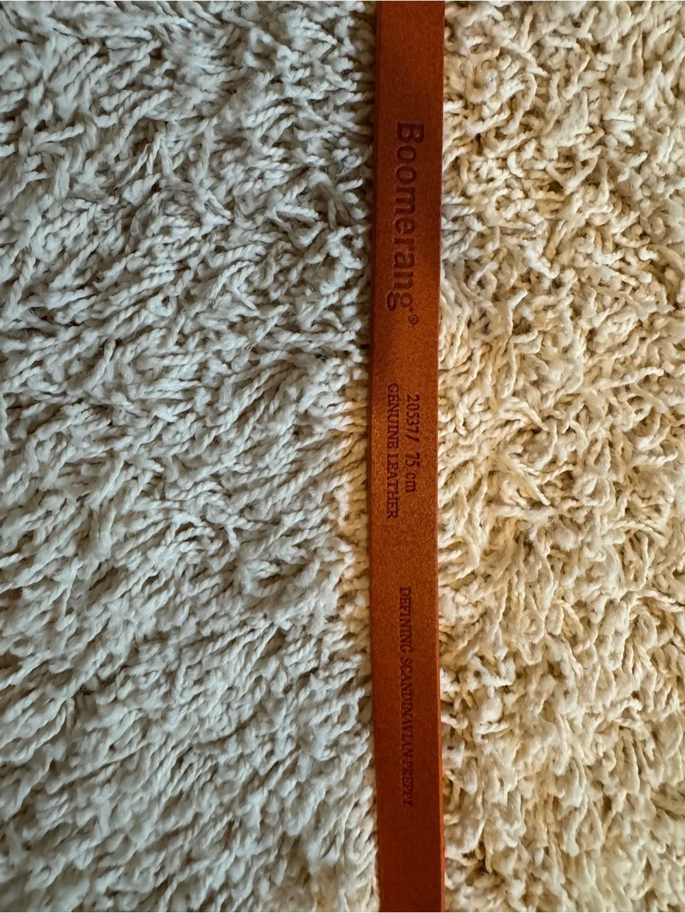 Boomerang sleek orange