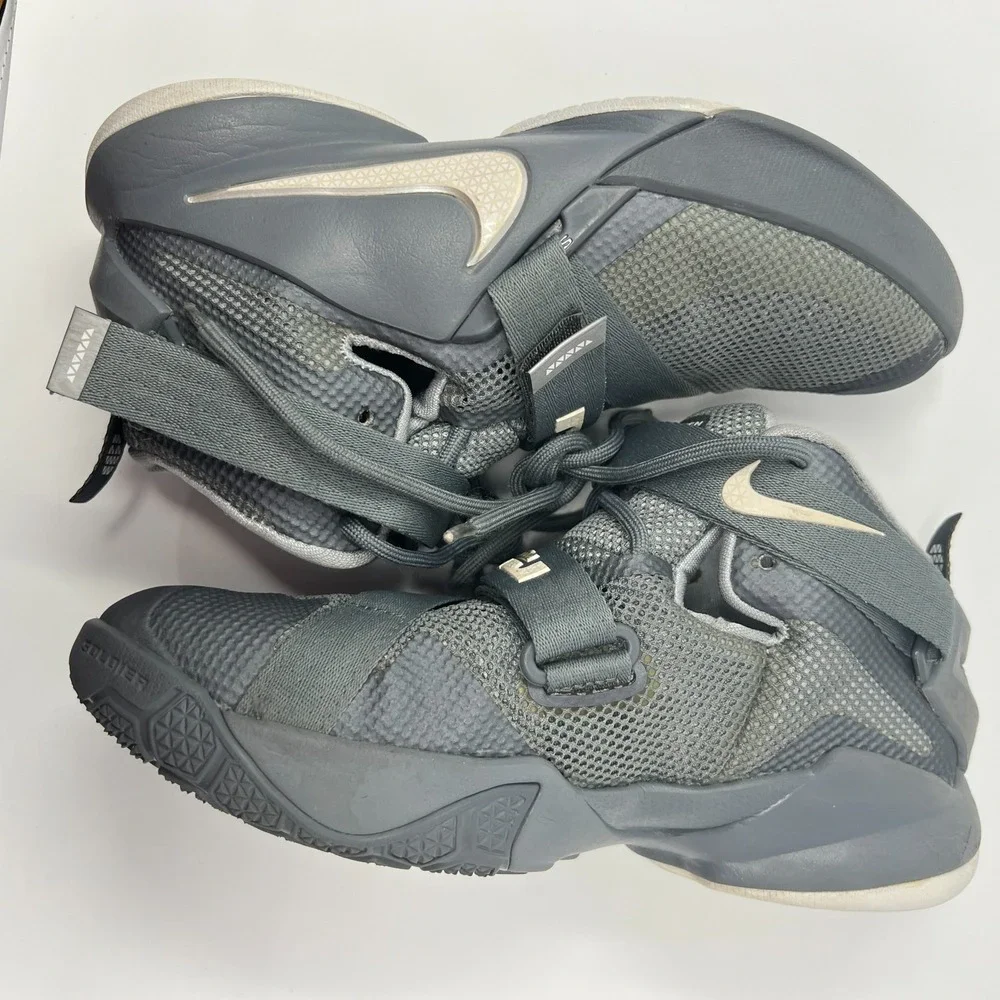 Nike lebron james