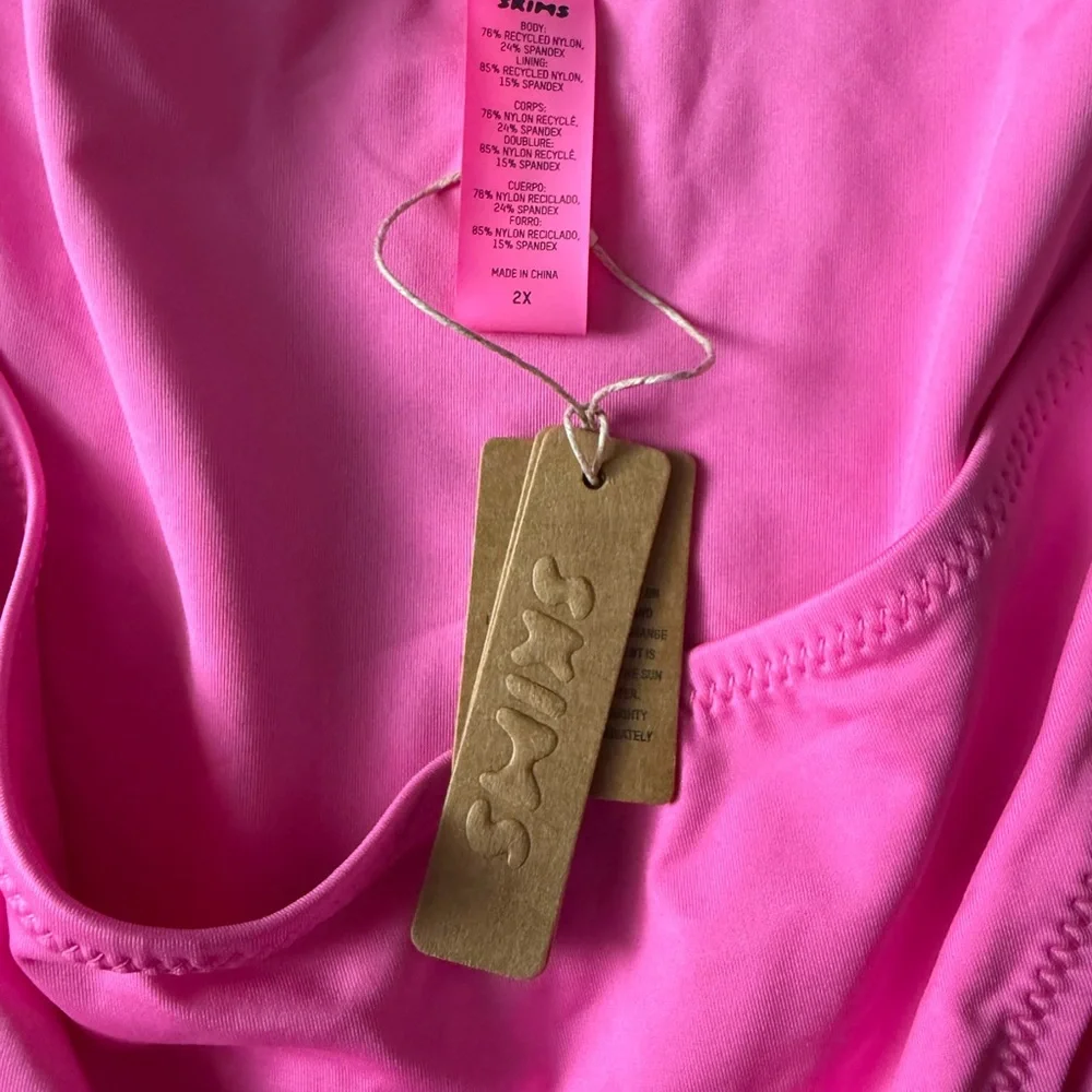 SKIMS size 2x
