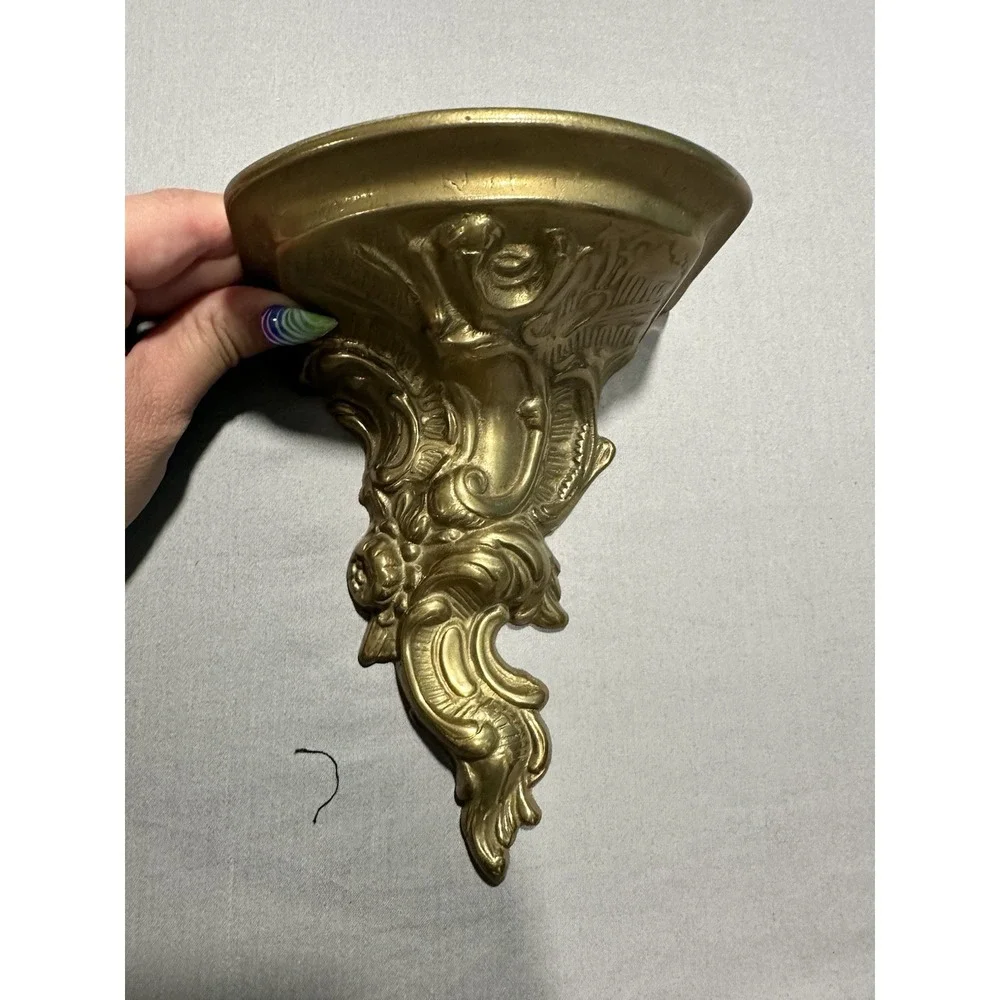 VTG Ornate Brass Rococco Style Wall Bracket/Shelf For Small Statues
