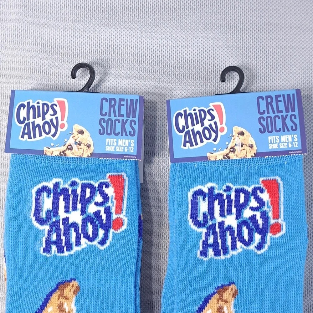Lot of 2 Chips Ahoy! Men's Shoe Size 6-12‎ Crew Socks Blue Fun Snack Cookie