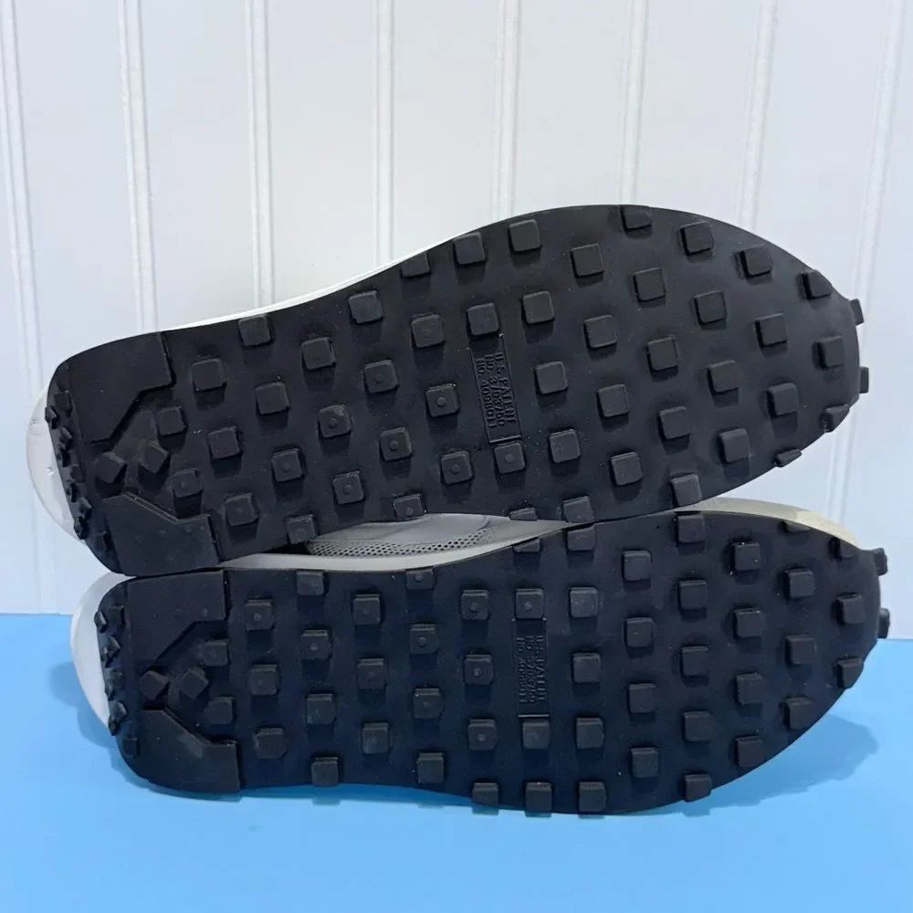 Nike x sacai LDWaffle Summit White | Men Size 10 |
