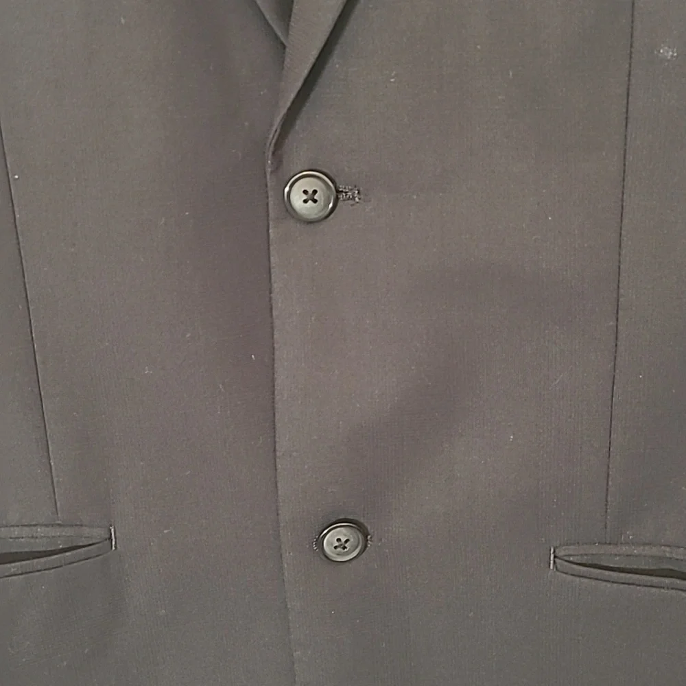 Perry Ellis ships cleaned