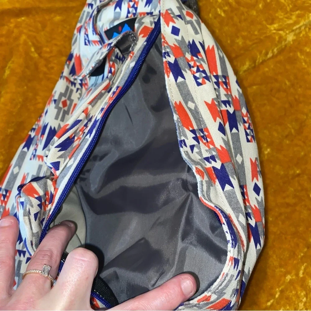Kavu this eye