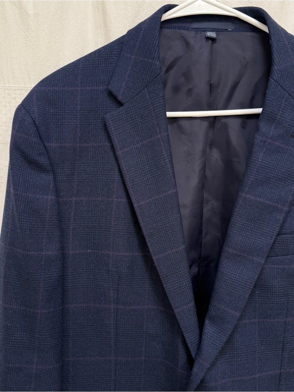 Jos A Bank brrr Comfort Glen Plaid Navy Blue Sport Coat 42L Blazer Tailored Fit