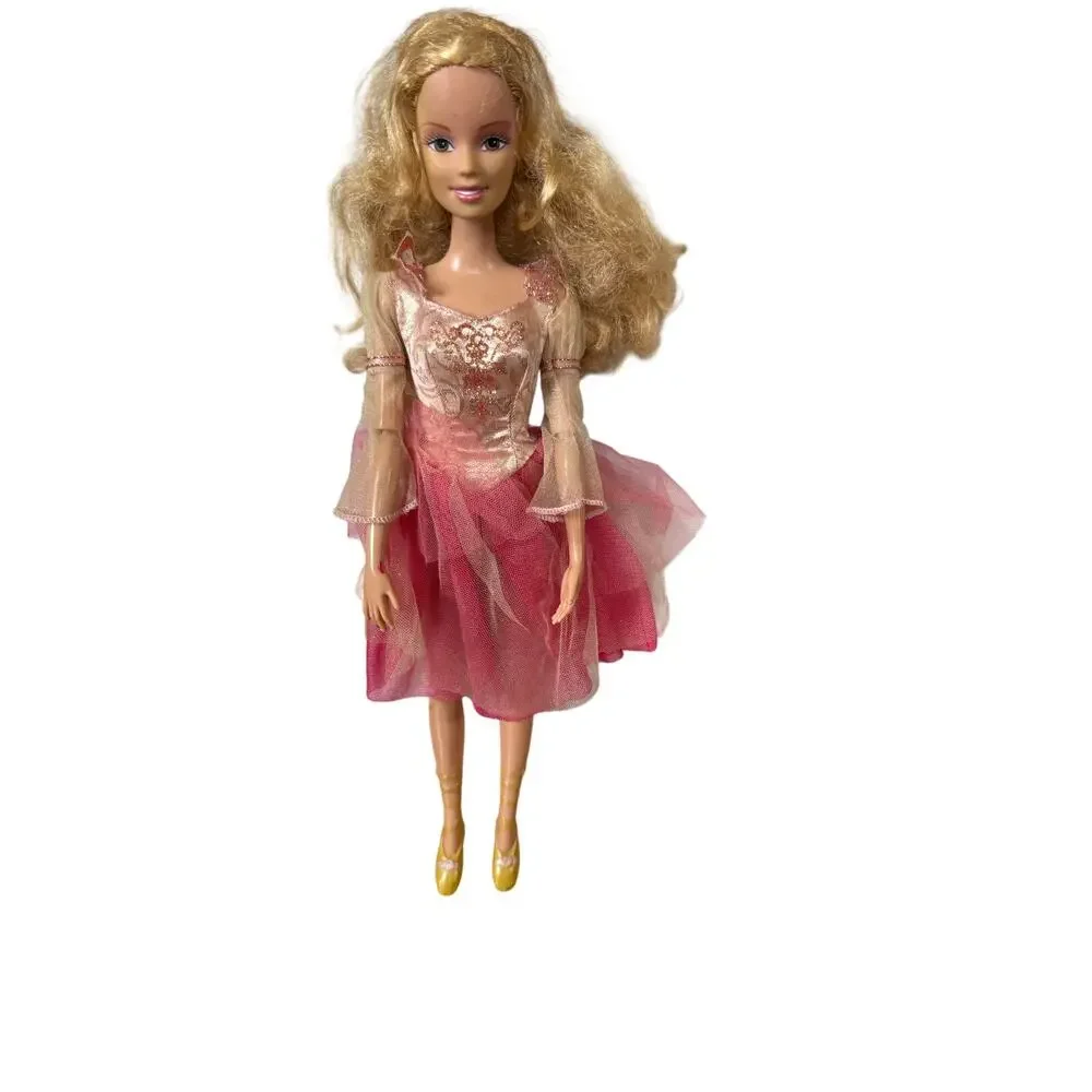 Vintage 1999 Dancing Princess‎ Genevieve Barbie Doll 15”
